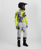 567653_v1